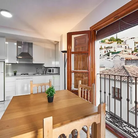 Serrano Albaycin Prime Holidays Apartment Granada