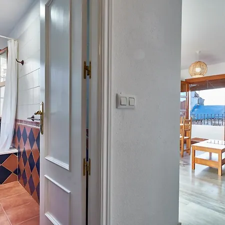 Serrano Albaycin Prime Holidays Apartment *